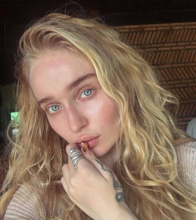 Яночка, Г. Изобильный